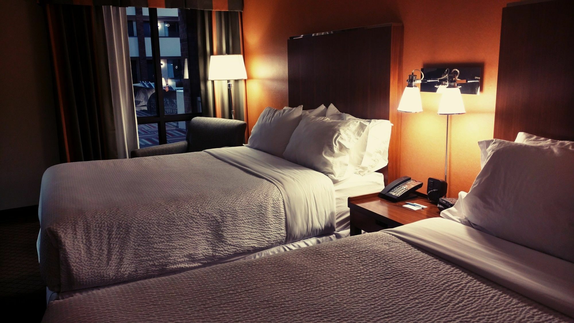 Doubletree By Hilton Manhattan, Ks Ngoại thất bức ảnh